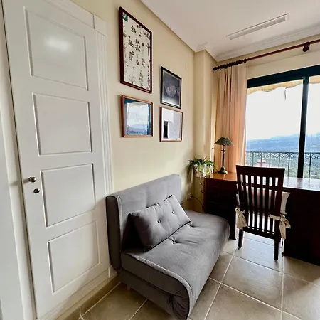 Casa Aure 아파트